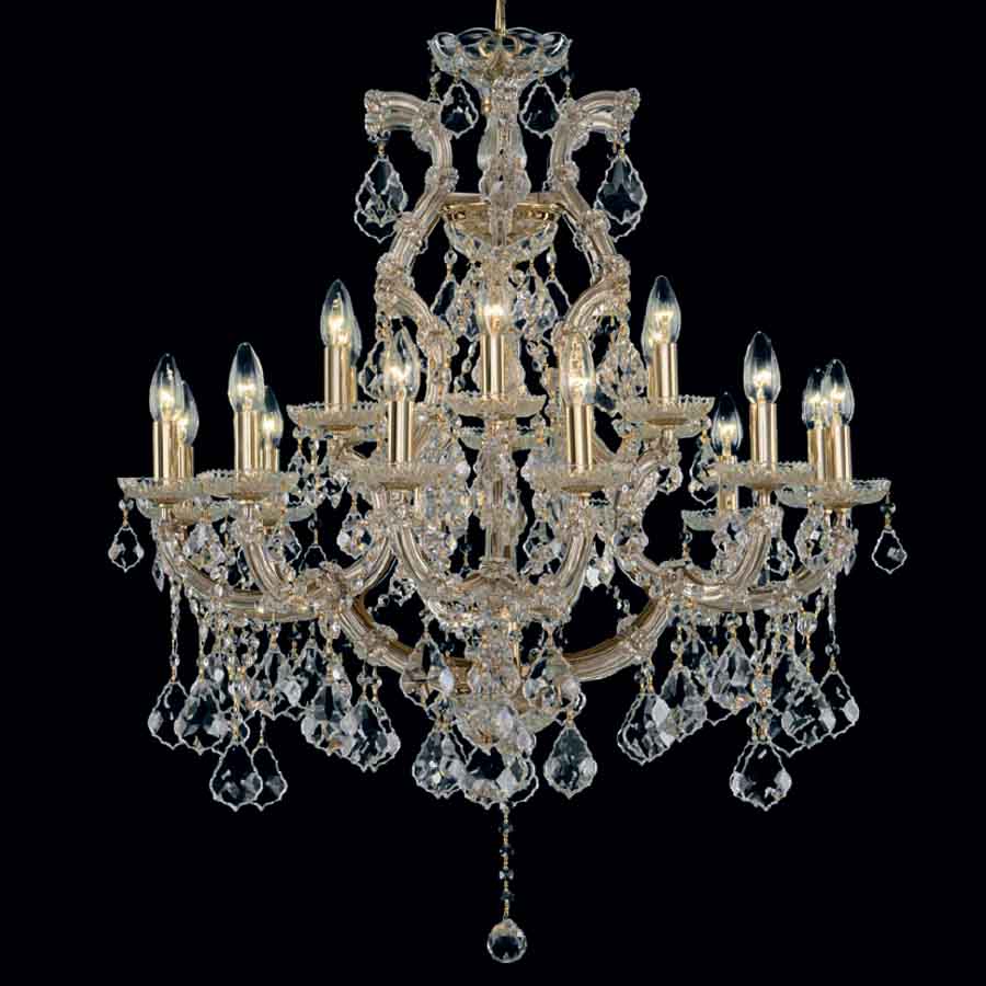 كريستال عصفور