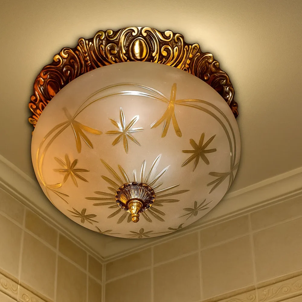 لطش نحاس بالزجاج